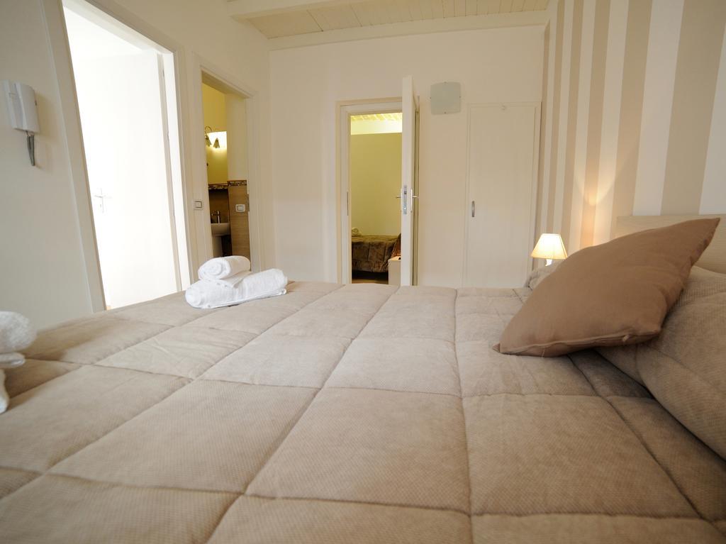 Le Quattro Perle Apartment แตร์ราซีนี ภายนอก รูปภาพ