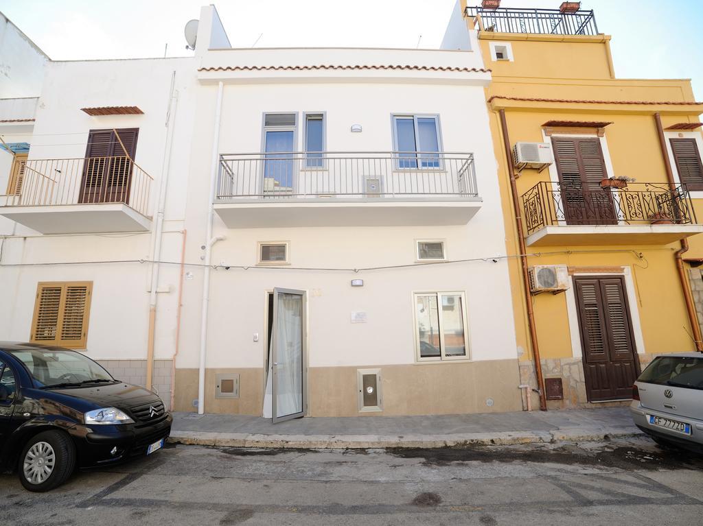 Le Quattro Perle Apartment แตร์ราซีนี ภายนอก รูปภาพ
